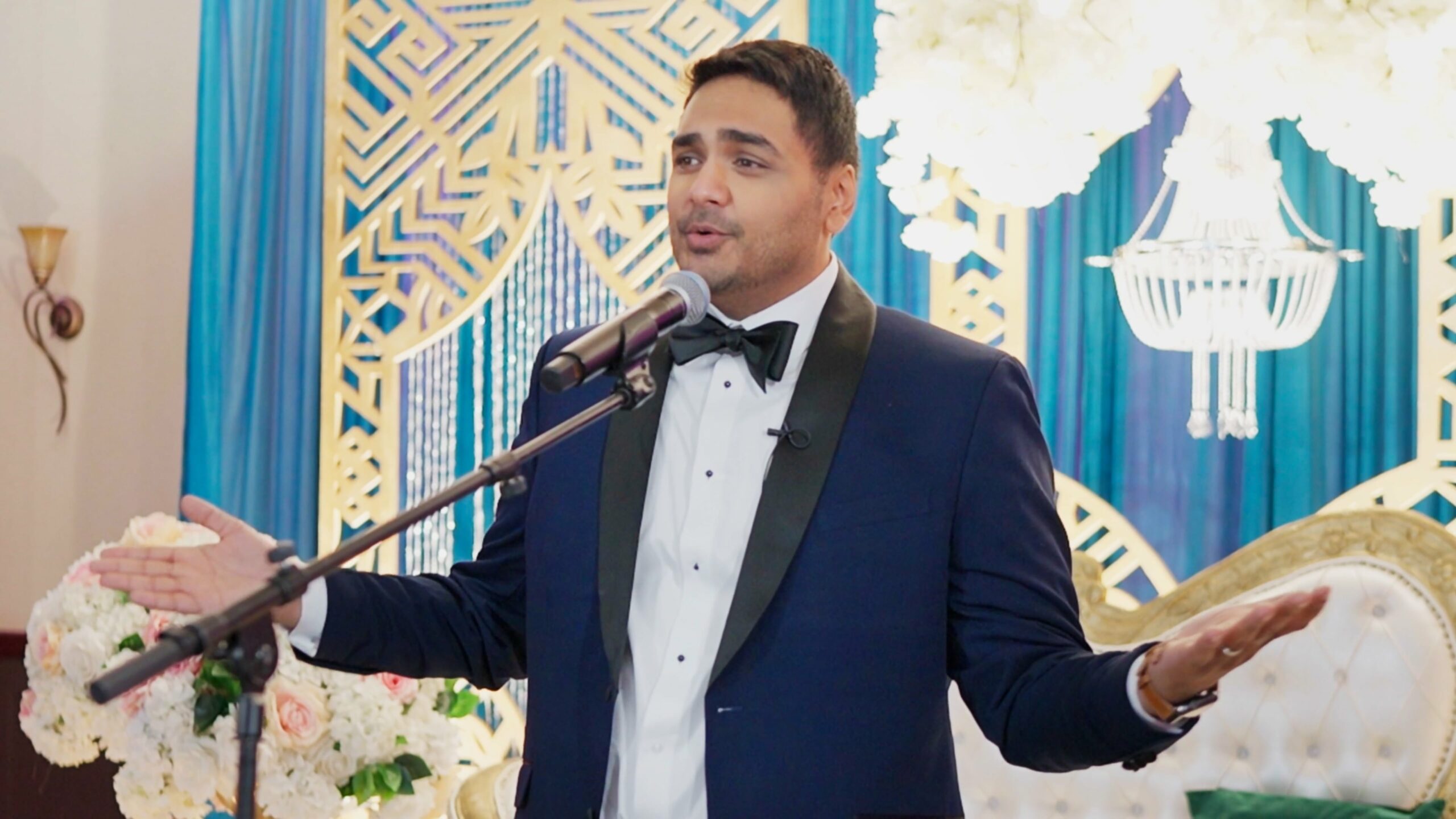 Aashirwad Palace Randolph NJ Sindhi Wedding | A&K | Groom Singing