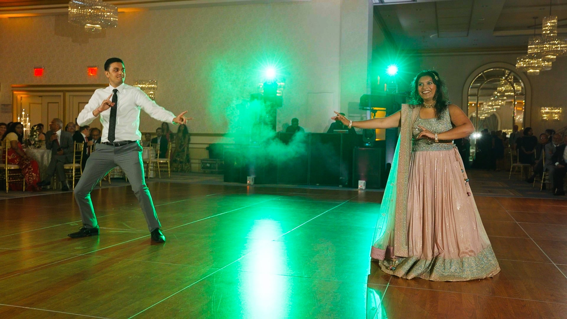 GSSA Bridgewater Gurudwara Basking Ridge NJ Hindu Wedding | Vani & Mohit | Bride Friend Dance 2