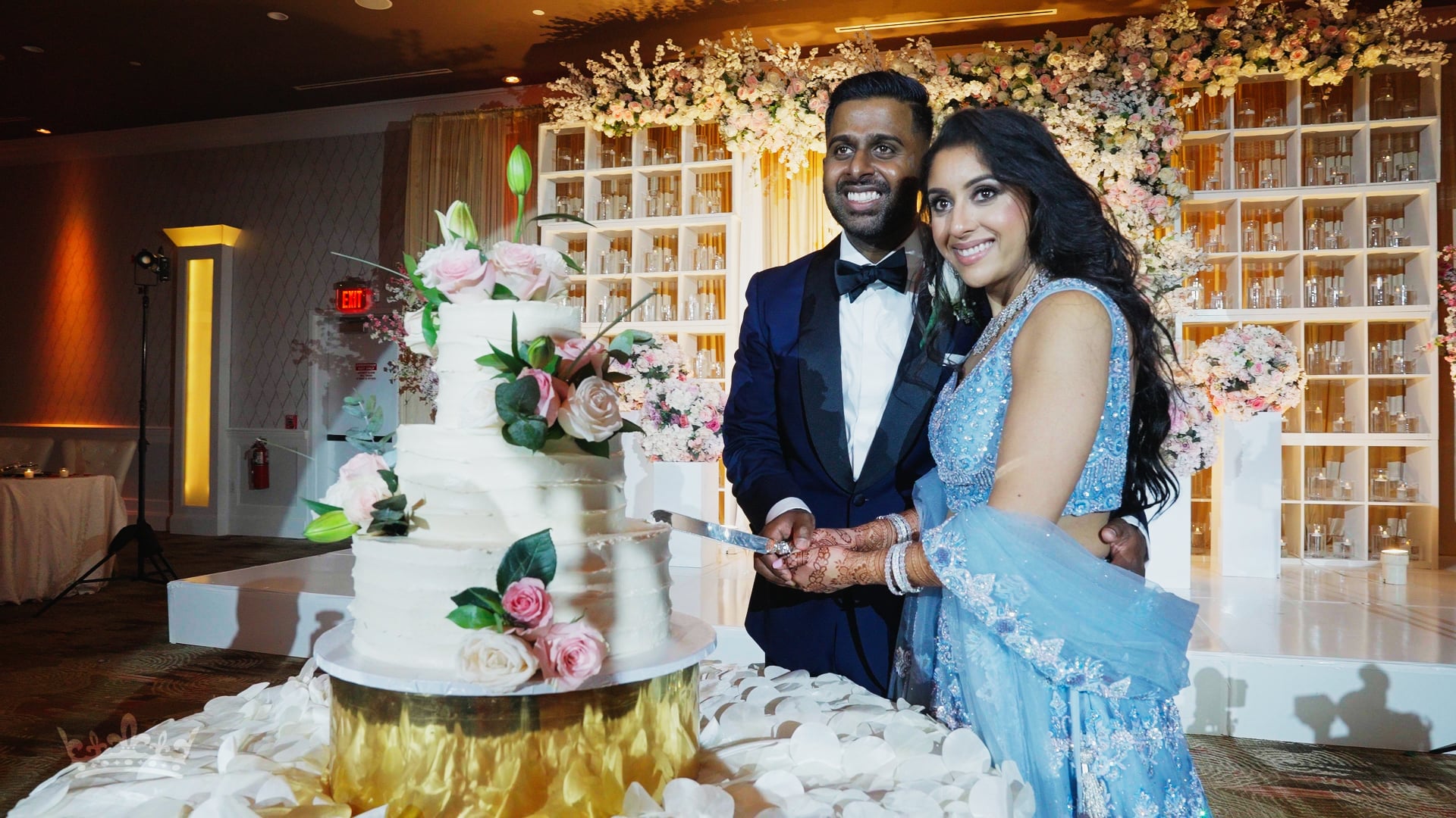 Marigold Somerset NJ Hindu Wedding | Radha & Mithun | Cake Cutting