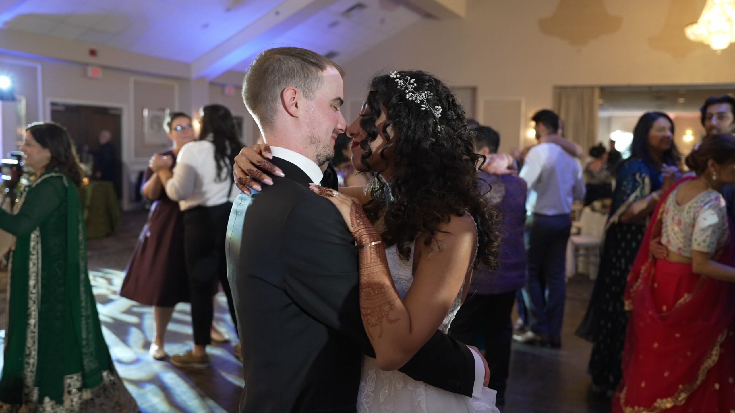 Springfield Country Club Springfield PA Fusion Wedding | Reema & Eric | Couples Dance
