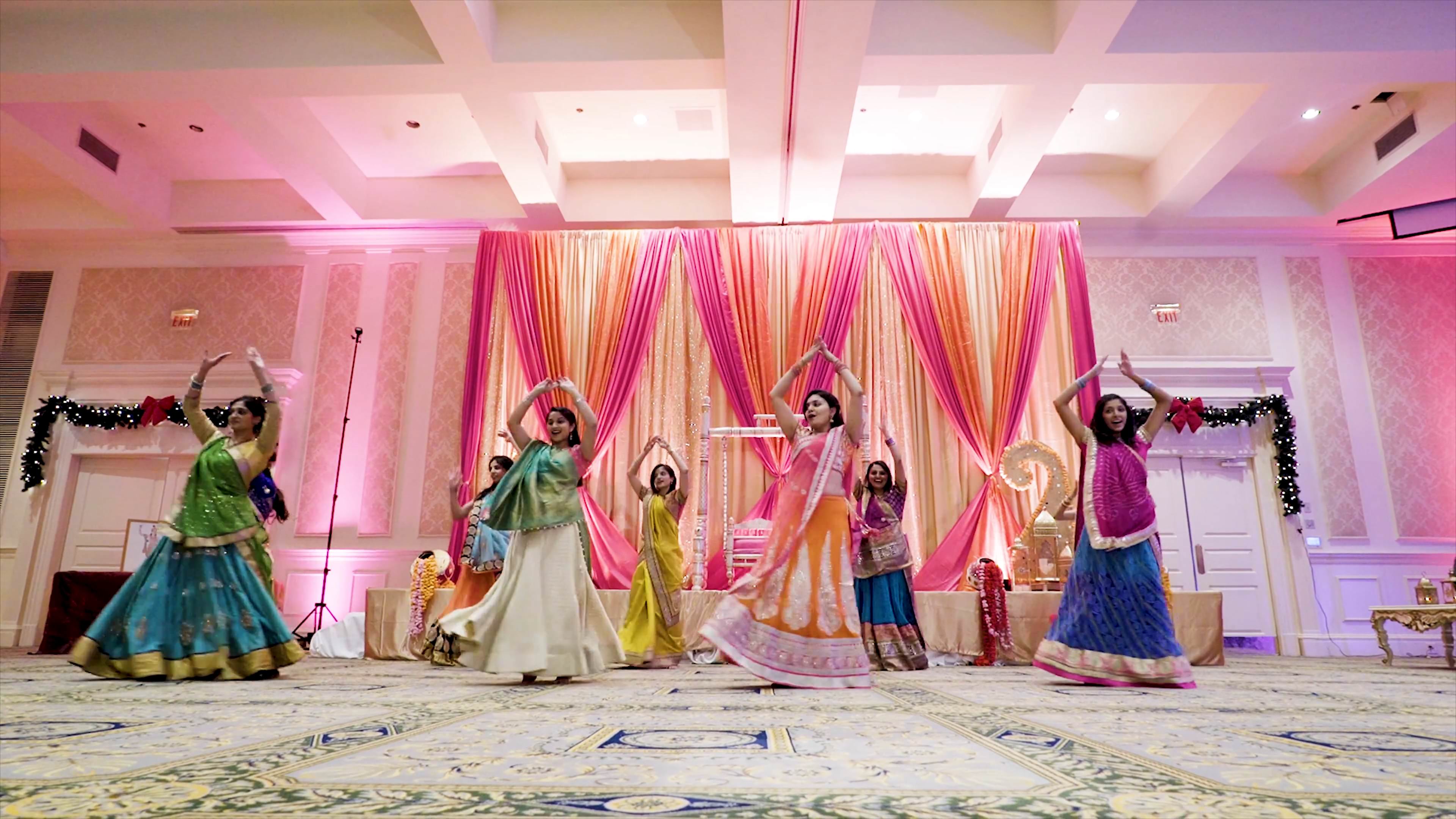Founders Inn & Spa Virginia Beach Wedding | Harini & Vivek | Garba Dance