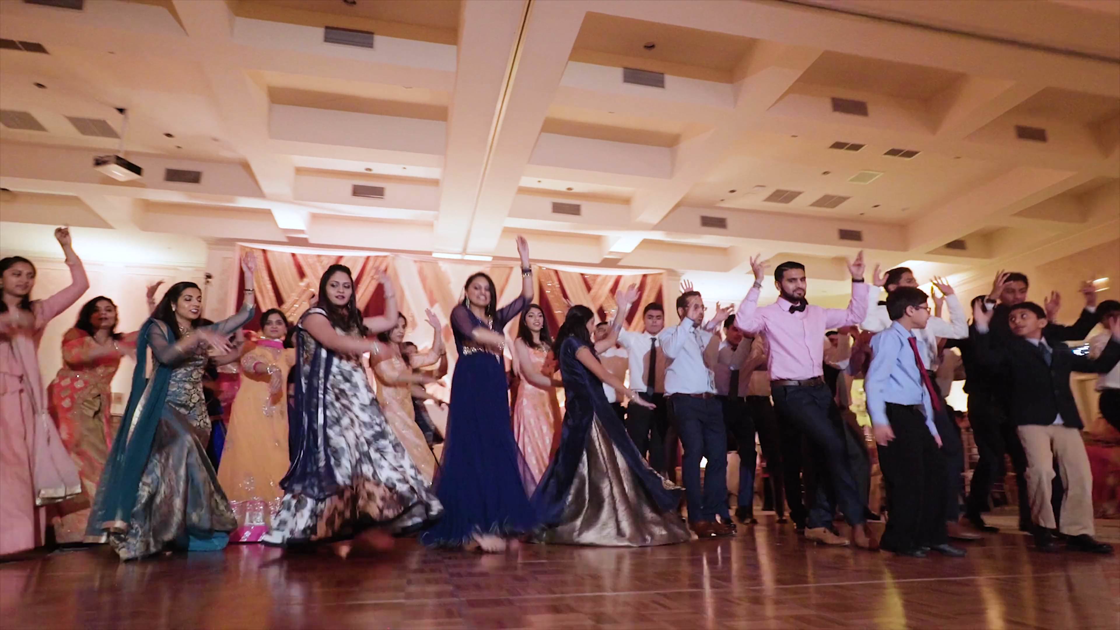 Founders Inn & Spa Virginia Beach Indian Wedding | Harini & Vivek | Grand Finale