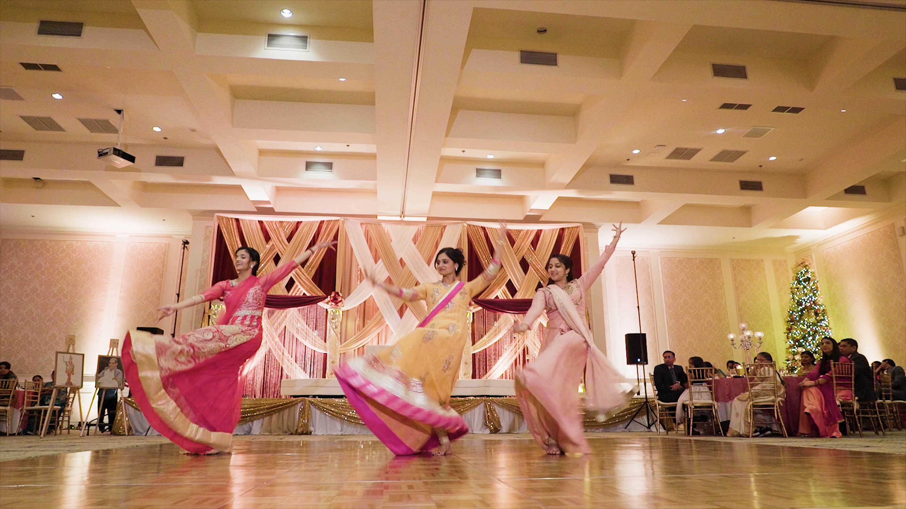 Founders Inn & Spa Virginia Beach Indian Wedding | Harini & Vivek | Bharatanatyam