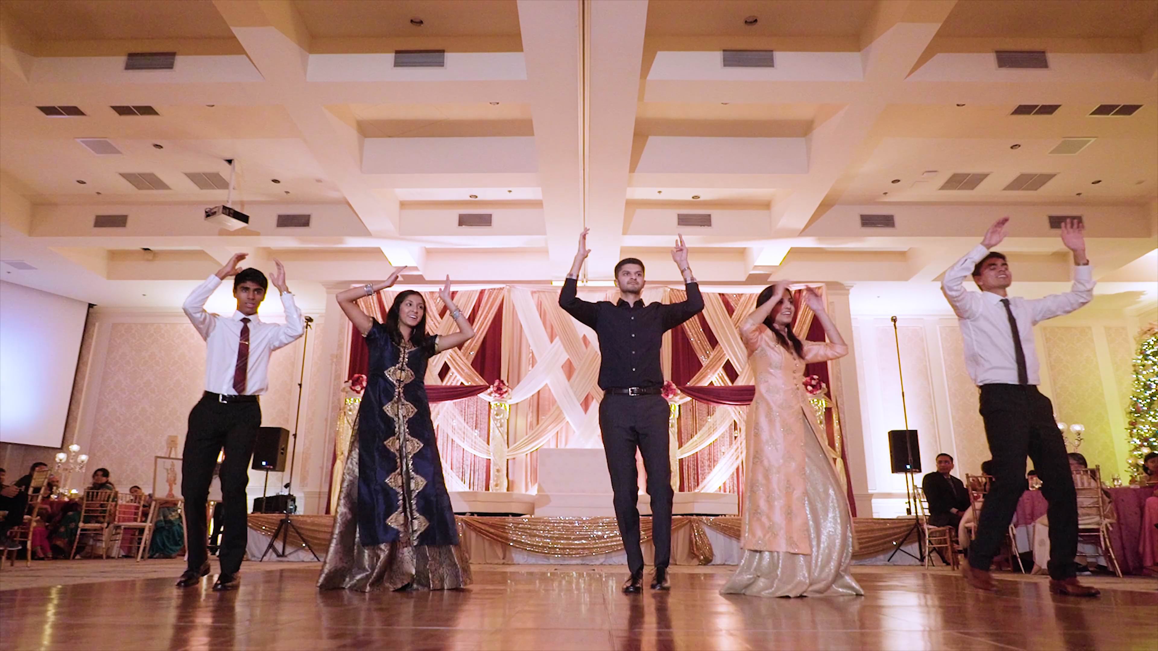Founders Inn & Spa Virginia Beach Wedding | Harini & Vivek | Brothers and Sisters Dance