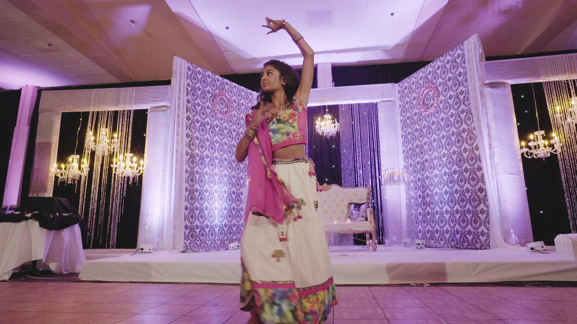 Quality Inn And Suites Batavia NY Engagement | Janki & Neal | Mayuri Dance