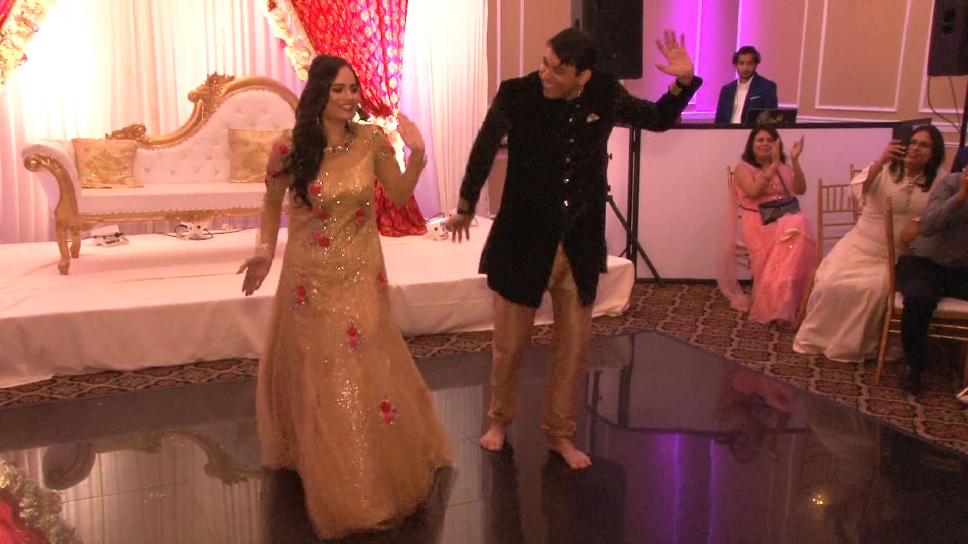 Deewan Banquet Piscataway NJ Hindu Wedding | Aanchal & Vijay | Couple Dance
