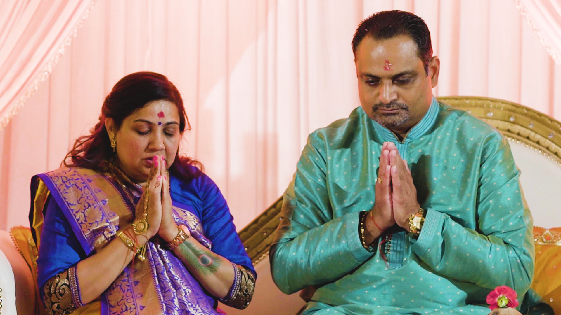 Quality Inn and Suites Batavia New York Engagement | Janki & Neal | Bride Parents Grah Shanti