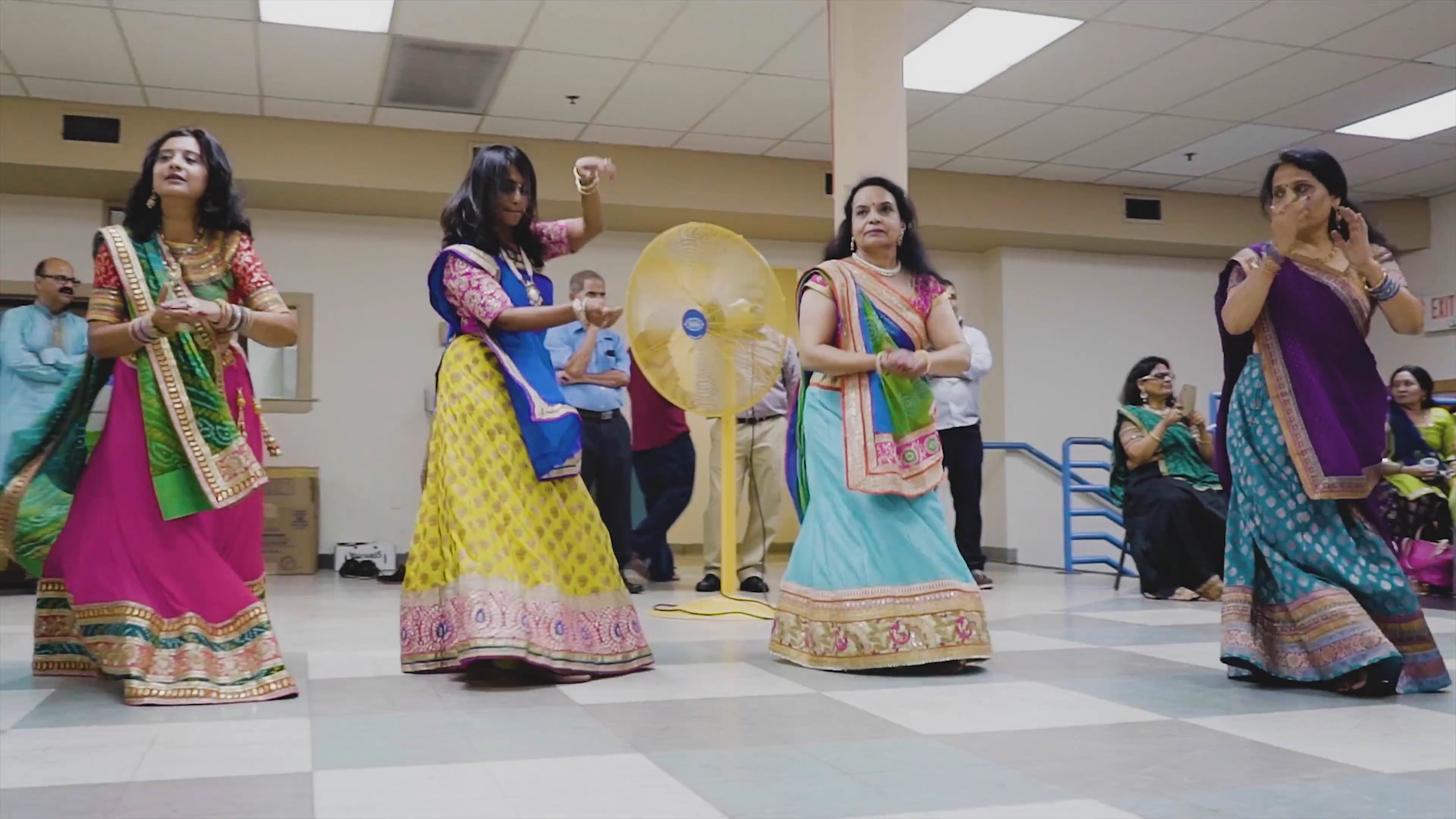 Umiya Mataji Temple Hindu Wedding | Zalak & Parag | Garba