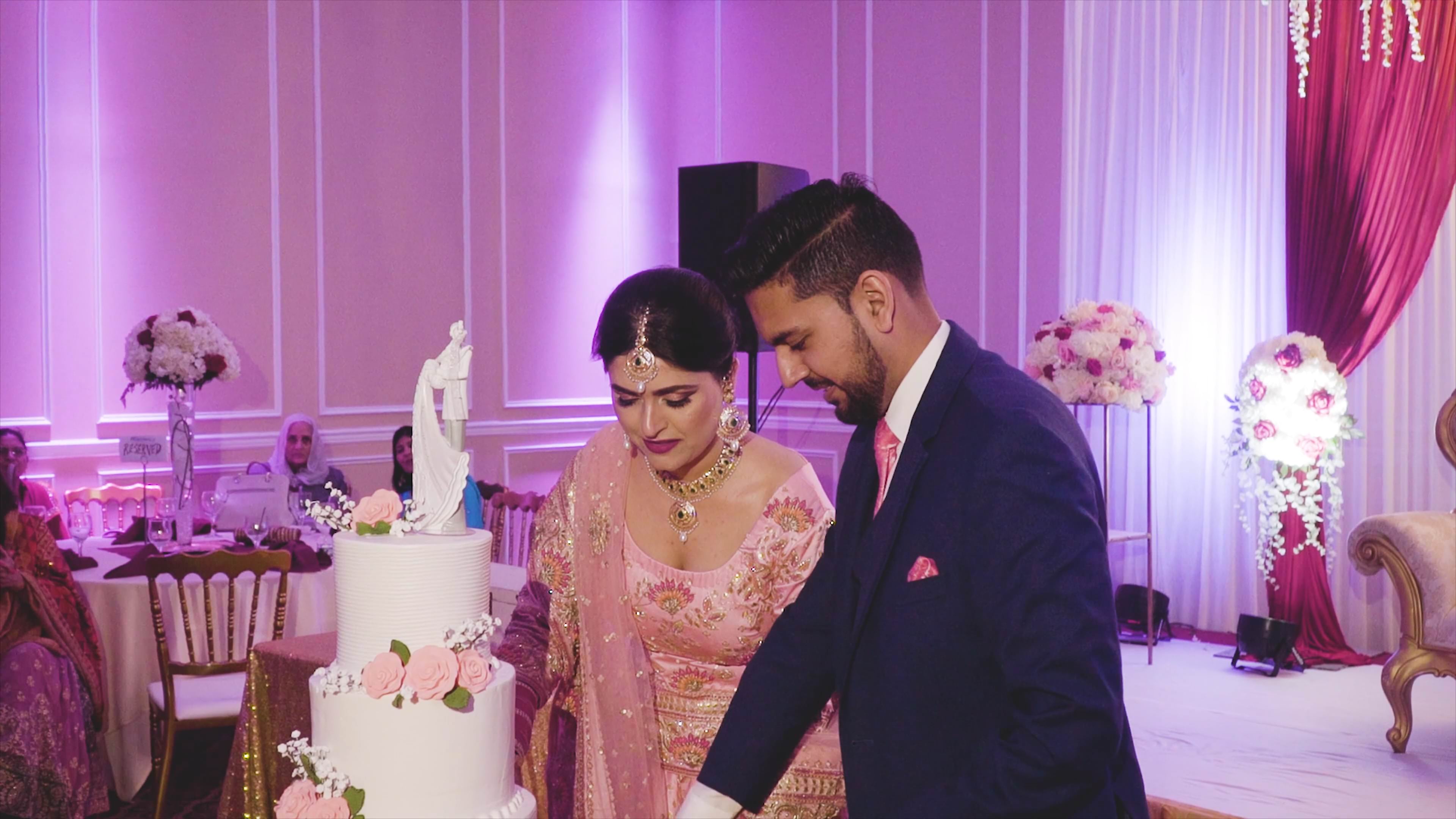 Deewan Banquet Piscataway NJ Reception | Gurleen & Ravneet | Cake Cutting
