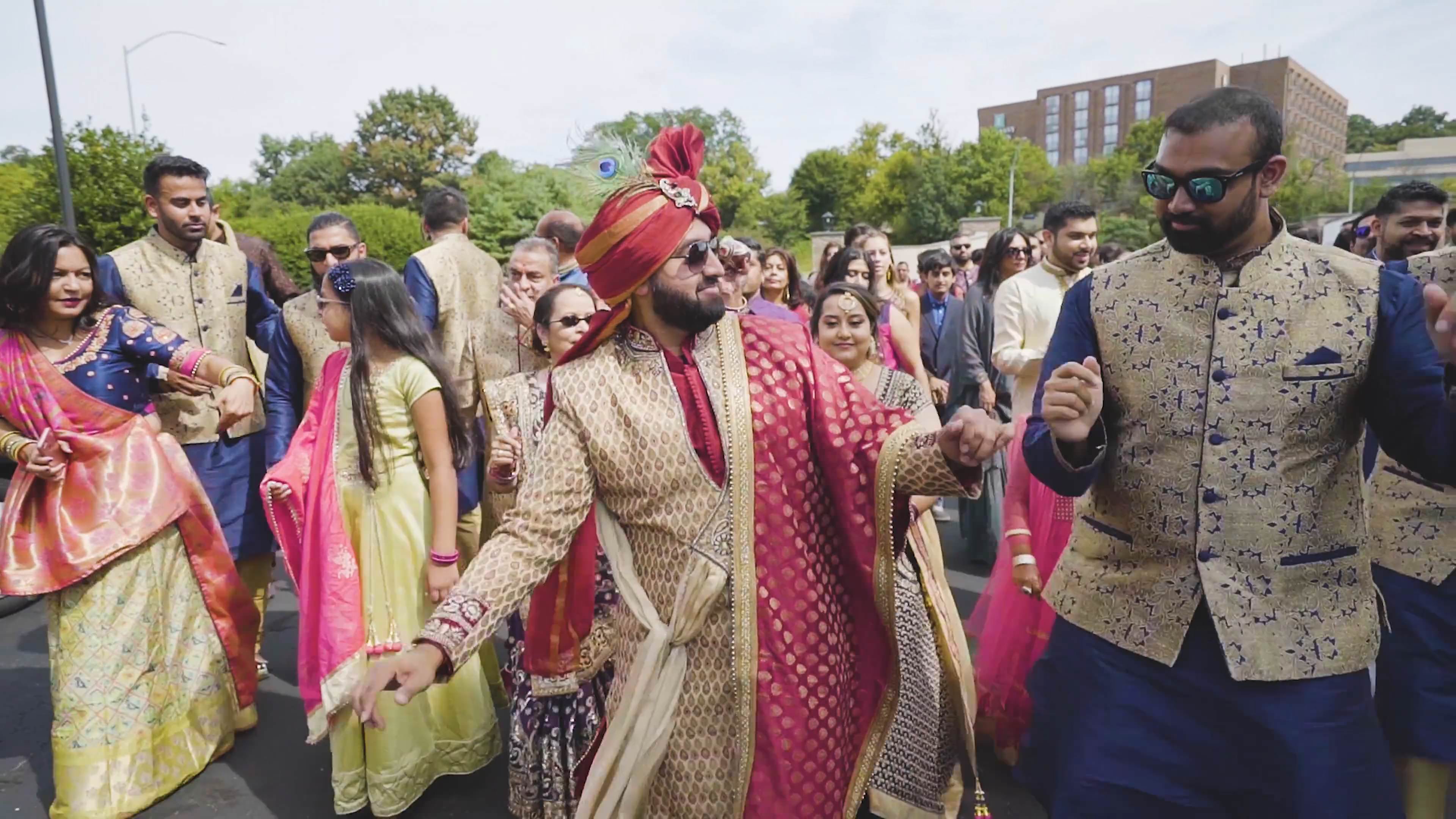 Delta Hotels Baltimore Hunt Valley Hindu Wedding | Keyuri & Prit | Baraat