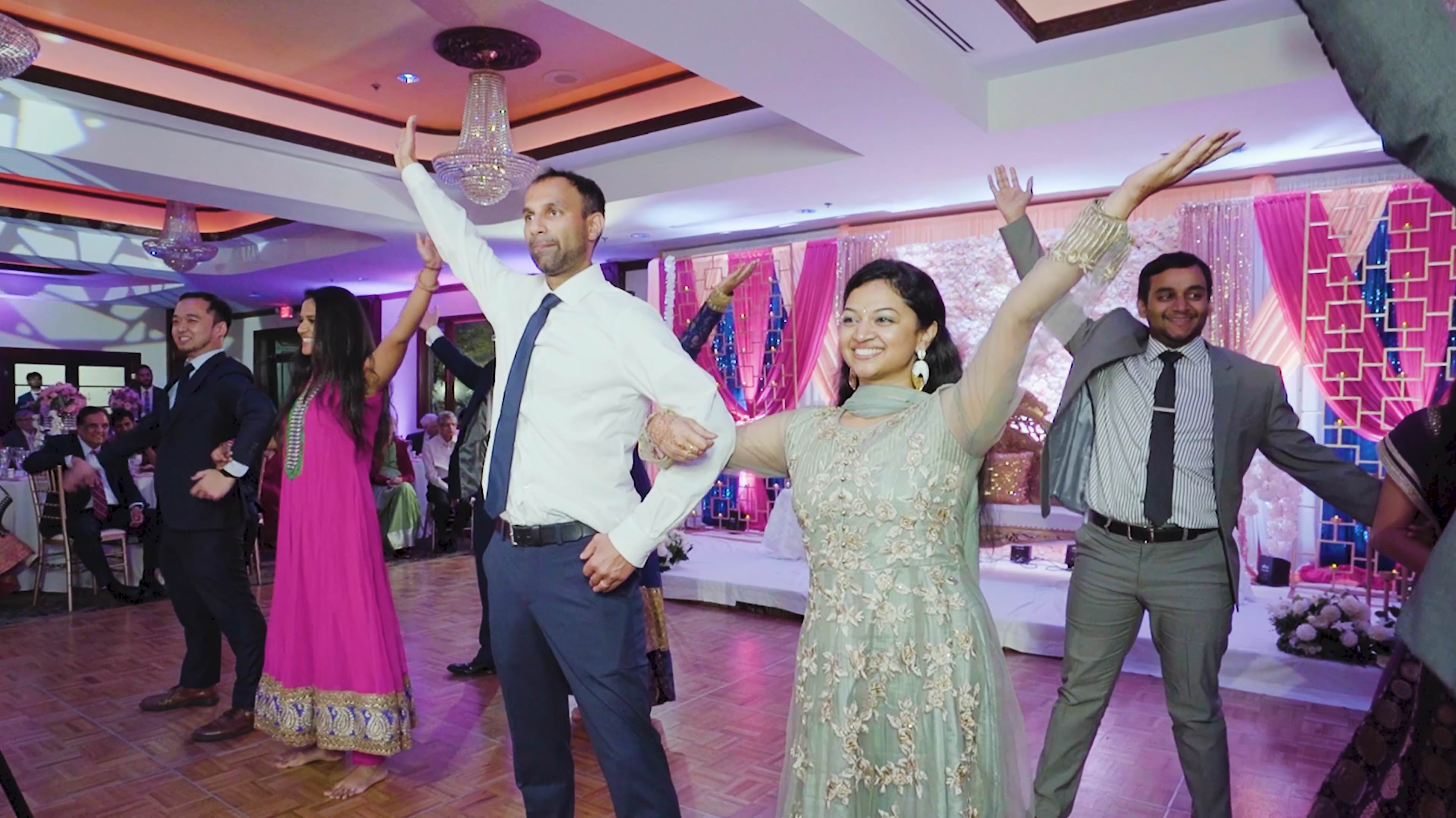 Martinsville Gardens Martinsville NJ South Indian Wedding | Priyanka & Venkatesh | Finale Dance